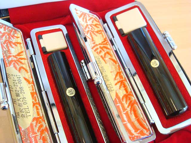 黒水牛15ミリ丸と12ミリ丸の印鑑