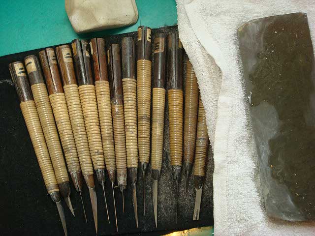 印刀は印鑑を彫る道具です。