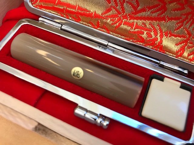 牛角（斑入り）の印鑑です。